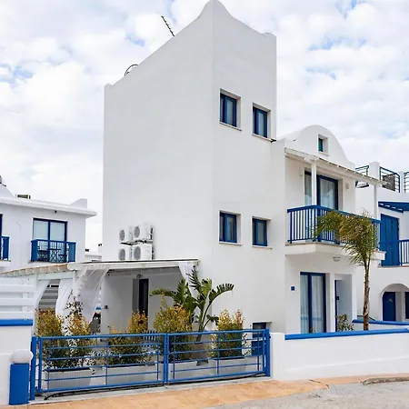 Villa Protaras Nicol 21 *