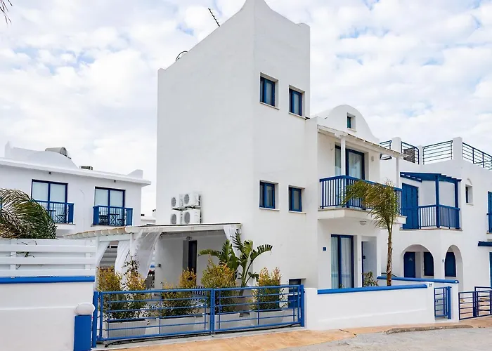 Vila Protaras Nicol 21 *